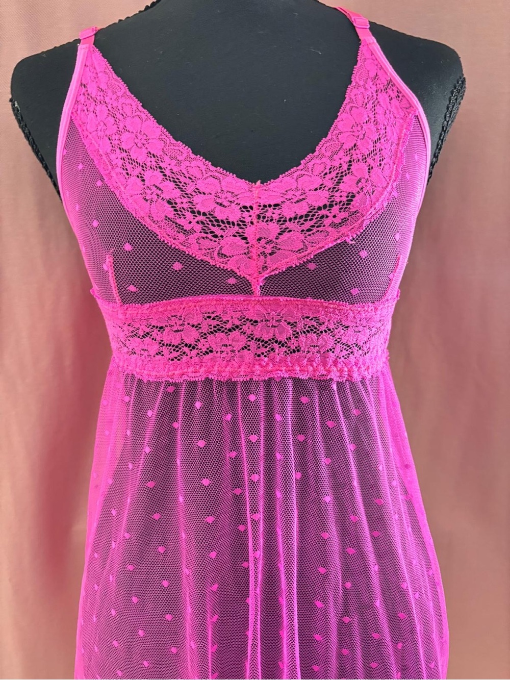 Dreamgirl Fuchsia Lace & Dotted Mesh Chemise